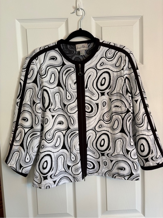 Joseph Ribkoff Jackets & Blazers - JOSEPH RIBKOFF Black and White Blazer/ Zip Up Light Jacket